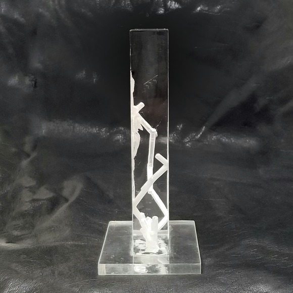 Owl on a tree Lucite Figurine - Picture 4 of 8